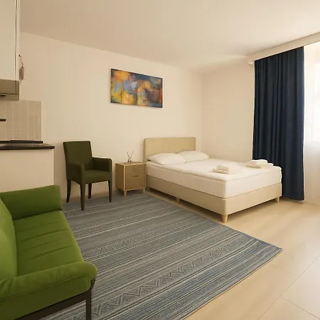 Hillside House سيدي