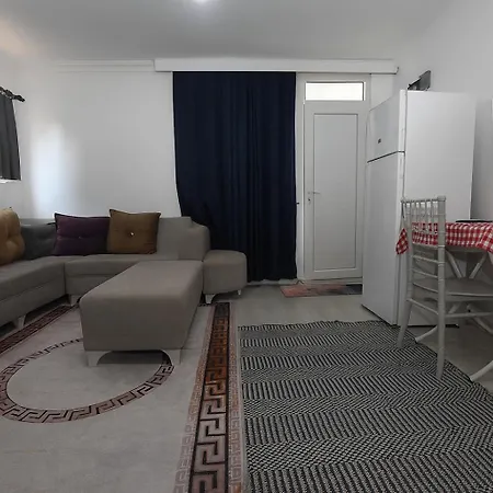 Hillside House Appart hôtel 4*