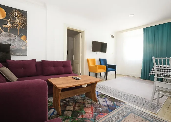 Apartmanhotel Hillside House Side