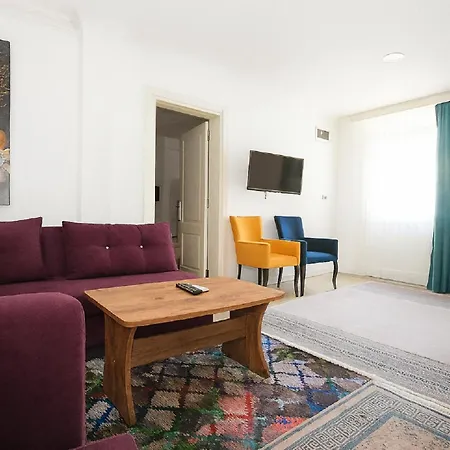 Ξενοδοχείο με διαμερίσματα Hillside House Σιντέ