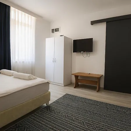 Apart Otel Hillside House 4*