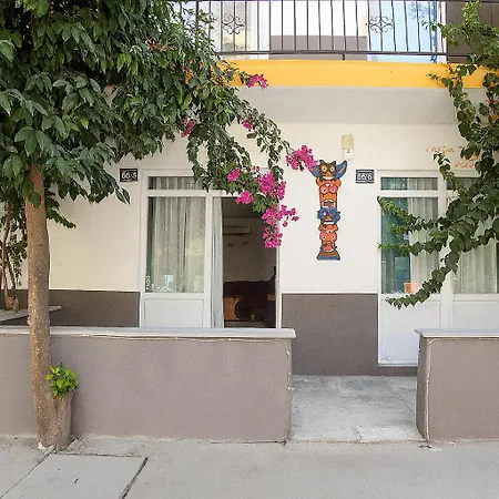 Apart Otel Hillside House